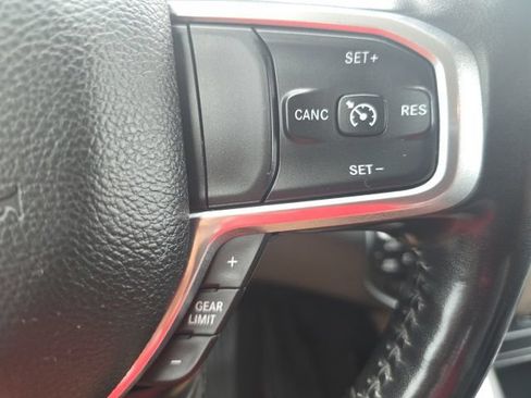 Used 2021 RAM 1500 Laramie AWD/4WD image 19