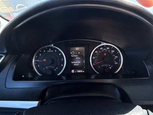 Used 2016 Toyota Camry SE image 27