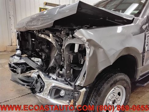 Used 2024 Ford F250 XL w/ XL Driver Assist Package AWD/4WD image 17