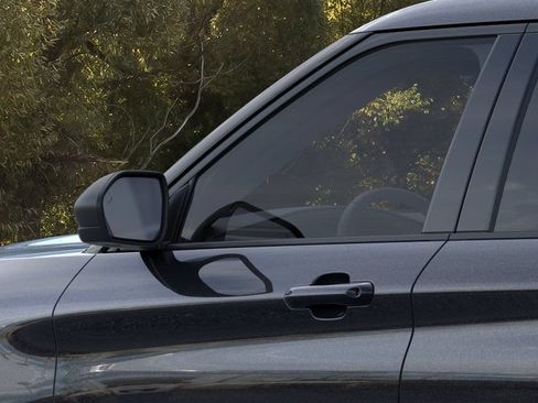 New 2026 Ford Explorer Active RWD image 22
