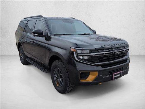 New 2026 Ford Expedition Tremor image 6