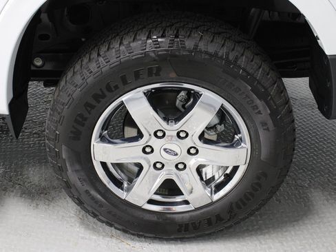 Certified 2025 Ford Ranger XLT w/ Equipment Group 301A High image 20