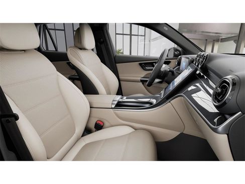 New 2026 Mercedes-Benz GLC 300 4MATIC image 4