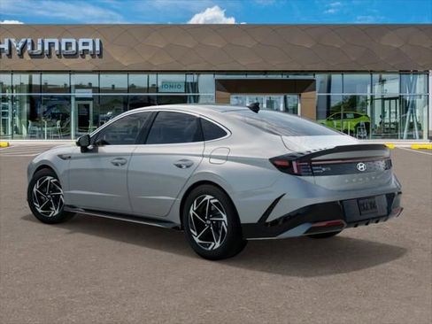New 2025 Hyundai Sonata SEL image 5