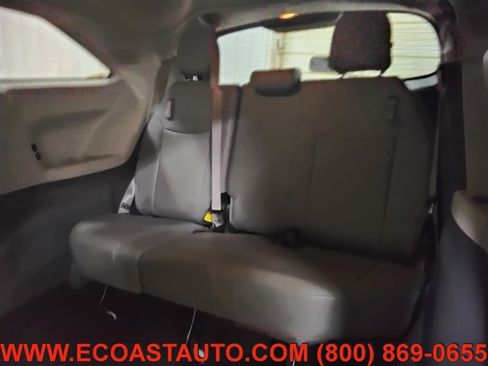 Used 2023 Toyota Sienna XLE w/ XLE Plus Package AWD/4WD image 14
