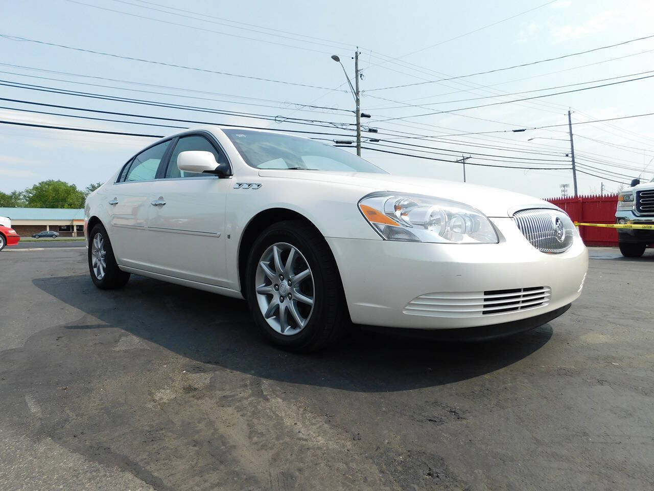 Used 2008 Buick Lucerne CXL w/ Driver Confidence Package FWD image 3