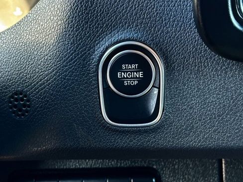 Used 2024 Mercedes-Benz Sprinter 3500 image 21