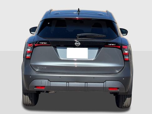 New 2026 Nissan Kicks SV w/ SV Premium Package image 4