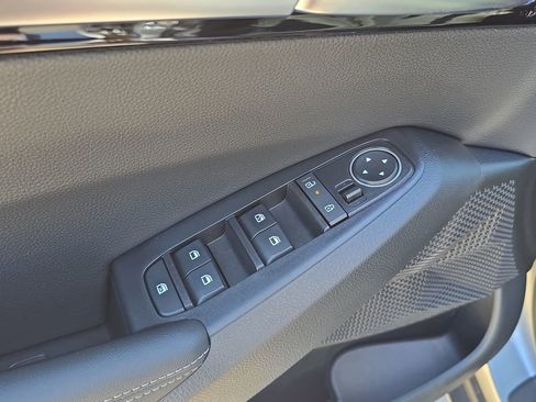 New 2026 Kia Seltos EX FWD image 19