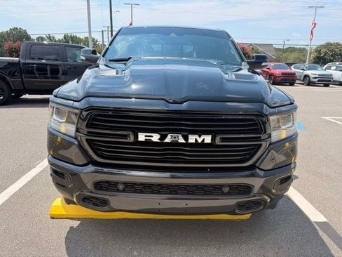 Used 2022 RAM 1500 Laramie AWD/4WD image 2