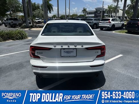 Used 2019 Volvo S60 T5 Momentum FWD image 8