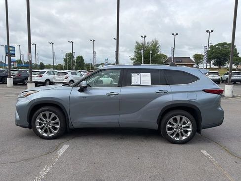 Used 2020 Toyota Highlander Limited AWD/4WD image 7