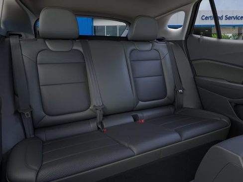 New 2026 Chevrolet Trax ACTIV w/ Driver Confidence Package FWD image 17
