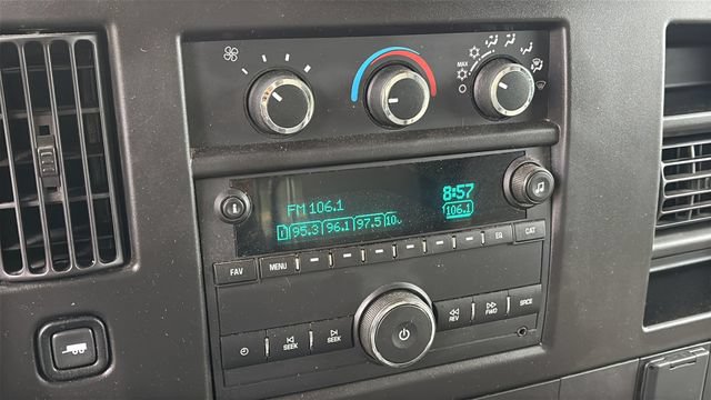 Used 2023 Chevrolet Express 3500 w/ Power Convenience Package RWD image 30