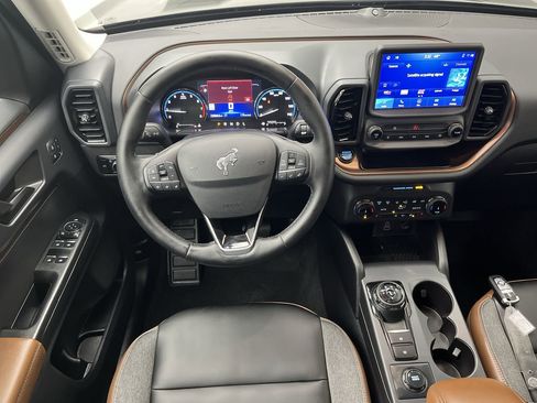 Used 2024 Ford Bronco Sport Outer Banks w/ Tech Package image 14