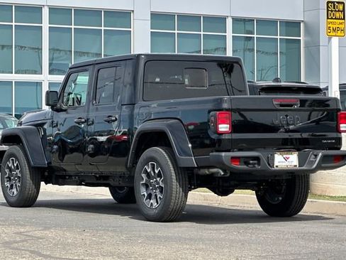 New 2026 Jeep Gladiator Mojave AWD/4WD image 5