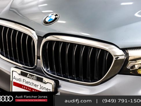 Used 2018 BMW 530e image 12