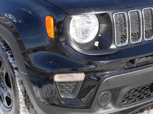 Used 2020 Jeep Renegade Sport image 16