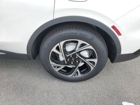 New 2026 Lincoln Nautilus Premier AWD/4WD image 7