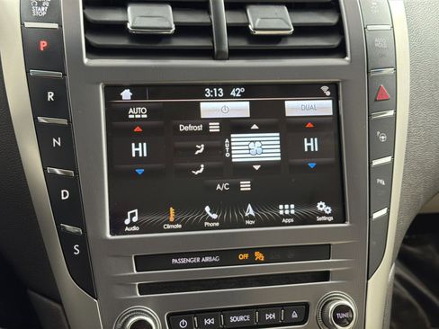 Used 2018 Lincoln MKZ Reserve w/ Technology Package image 21