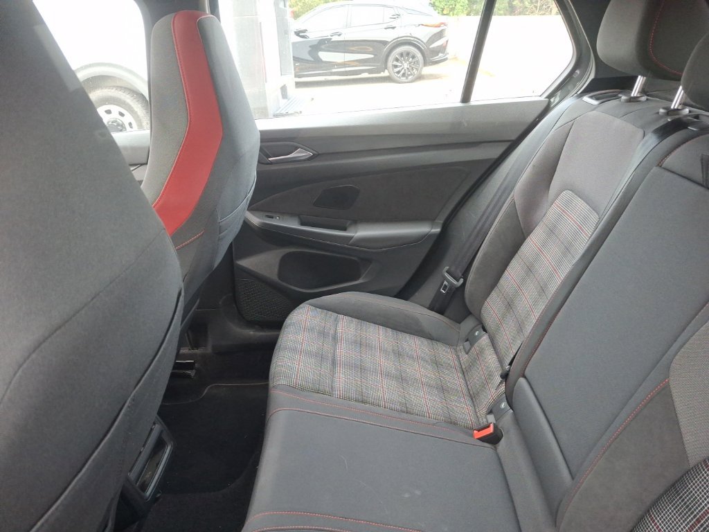 Used 2024 Volkswagen GTI SE FWD image 11