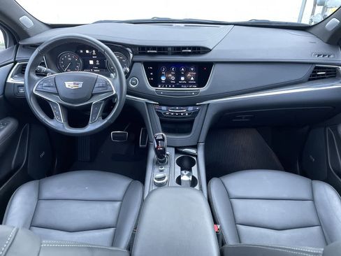 Used 2024 Cadillac XT5 Sportv w/ Technology Package AWD/4WD image 26