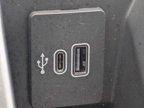 New 2026 Lincoln Nautilus Reserve image 23