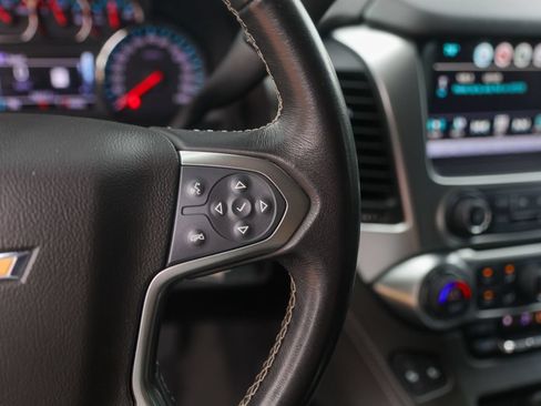 Used 2020 Chevrolet Tahoe LT AWD/4WD image 16