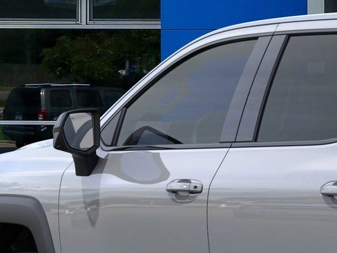 New 2026 Chevrolet Silverado EV LT image 36