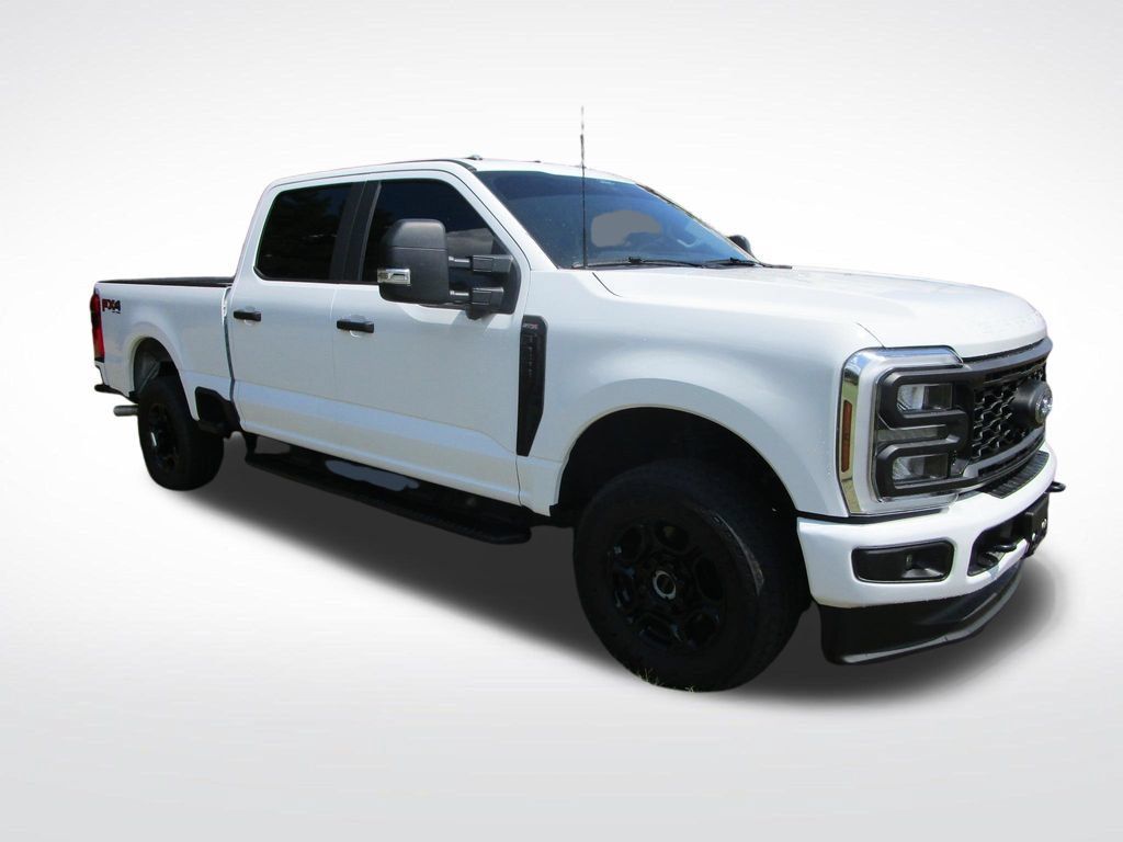 Used 2025 Ford F250 XL w/ STX Appearance Package AWD/4WD image 7