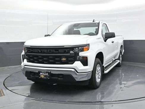 Used 2025 Chevrolet Silverado 1500 W/T RWD image 2