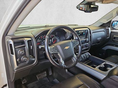 Used 2017 Chevrolet Silverado 1500 LTZ Z71 w/ LTZ Plus Package AWD/4WD image 10