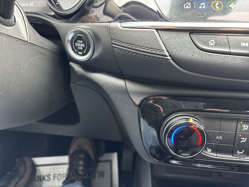 Used 2023 Buick Encore GX Preferred w/ Cold Weather Comfort Package image 17