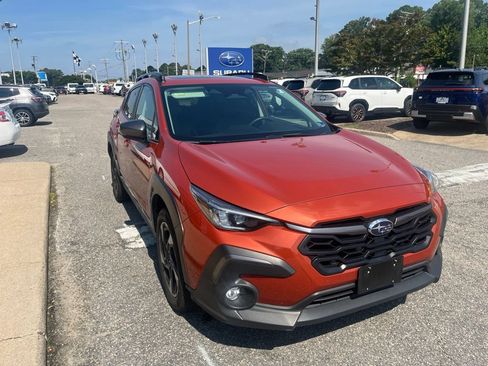 Used 2025 Subaru Crosstrek 2.5i Limited w/ Crosstrek Mirror Package AWD/4WD image 2