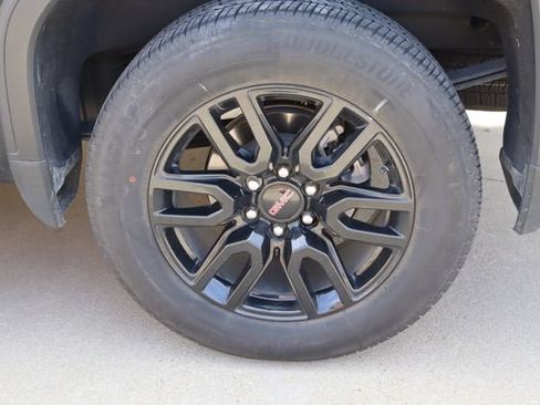 Used 2024 GMC Sierra 1500 Elevation w/ Elevation Premium Package RWD image 28