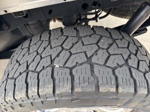 Used 2022 Ford F150 Lariat image 21