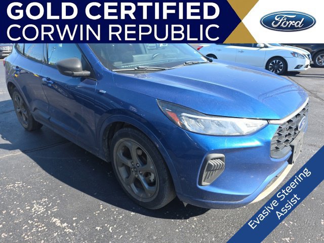 Used 2023 Ford Escape ST-Line w/ Tech Pack #1 FWD image 4