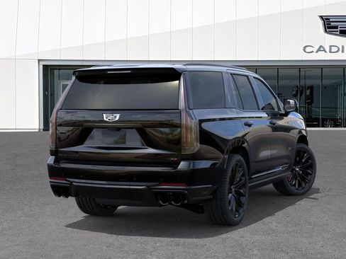 New 2026 Cadillac Escalade V w/ LPO, ONYX Package AWD/4WD image 4