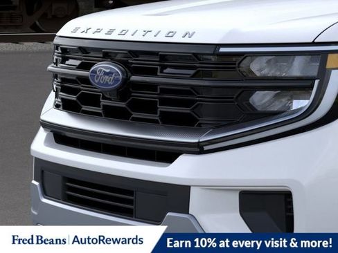 New 2026 Ford Expedition Max Platinum AWD/4WD image 17