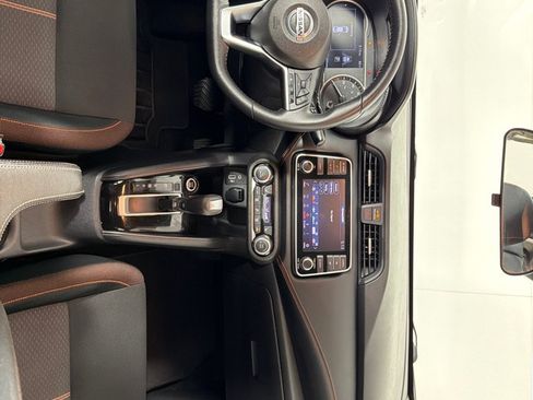 Used 2020 Nissan Versa SR w/ Convenience Package FWD image 23