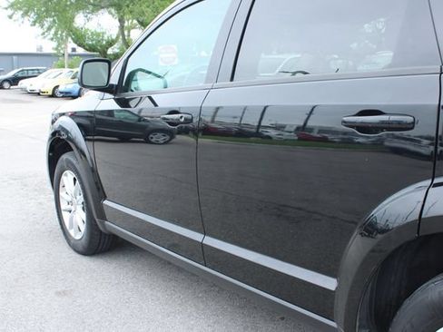 Used 2016 Dodge Journey SXT w/ Comfort/Convenience Group FWD image 42
