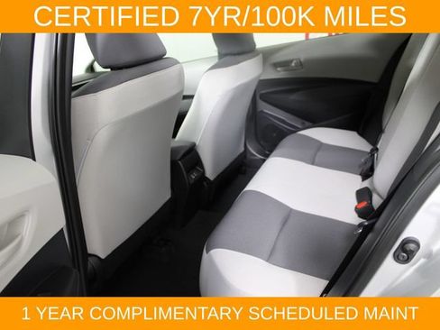 Used 2025 Toyota Corolla LE FWD image 13