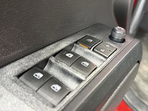 Certified 2022 Toyota Tacoma SR image 14