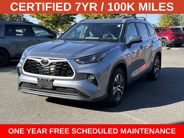 Used 2023 Toyota Highlander XLE FWD image 5