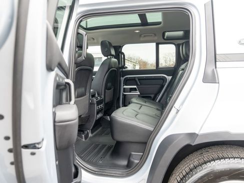 Certified 2024 Land Rover Defender 110 S image 35