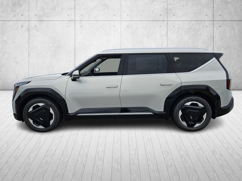 New 2026 Kia EV9 Land image 4