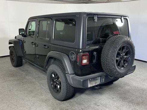 Used 2021 Jeep Wrangler Unlimited Sport AWD/4WD image 5