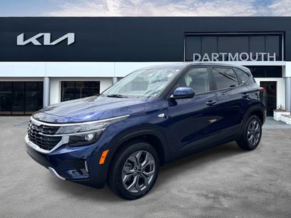 Used 2025 Kia Seltos LX