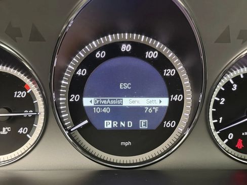 Used 2011 Mercedes-Benz C 300 4MATIC Sedan image 12