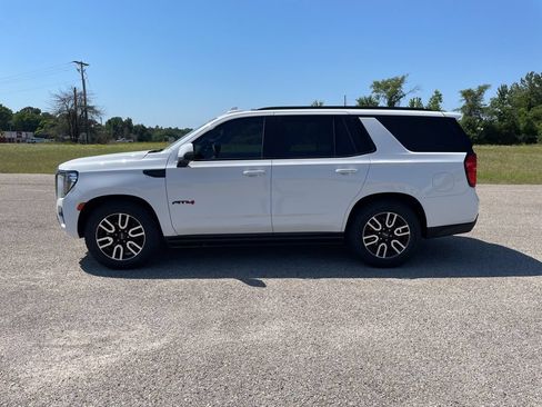 Used 2021 GMC Yukon AT4 w/ AT4 Premium Plus Package AWD/4WD image 2
